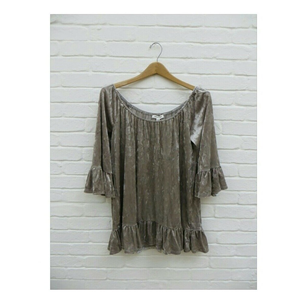NEW!! Beach Lunch Lounge Size XS Sheetal Velvet Top Off Shoulder 3/4 Sleeve